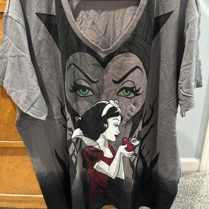 Disney Snow White Evil Queen T-Shirt, NWOT, Ladies 3XL  XXL